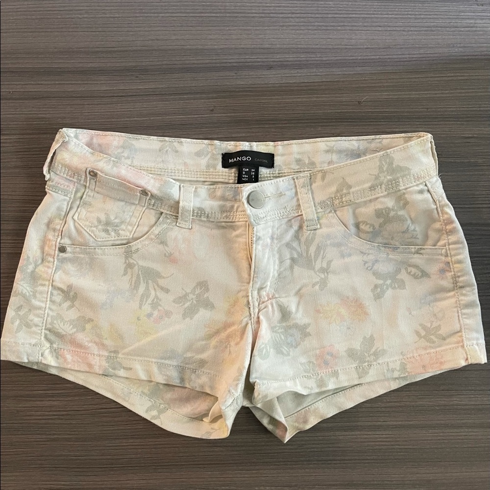 Short shorts